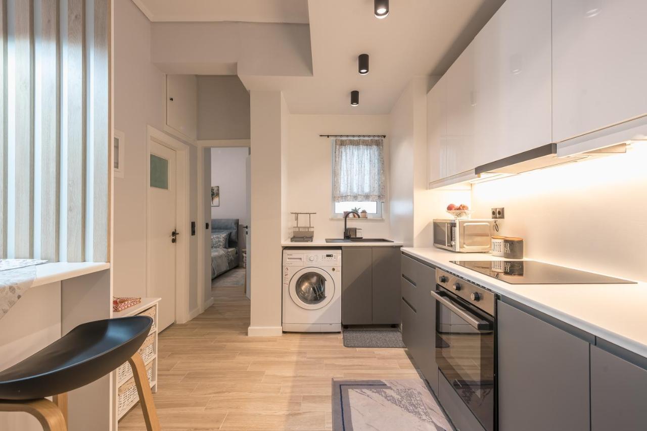 Comfy And Modern Apartment Афины Экстерьер фото