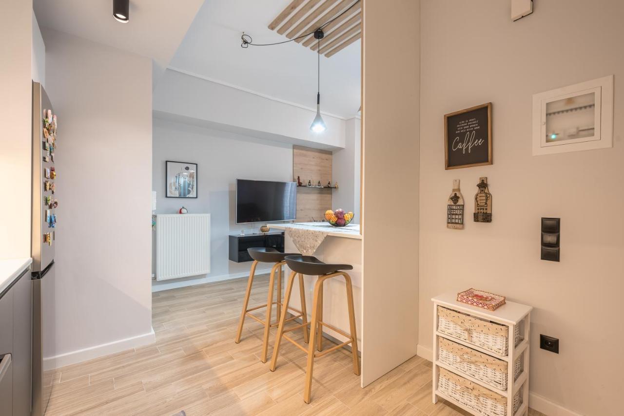 Comfy And Modern Apartment Афины Экстерьер фото